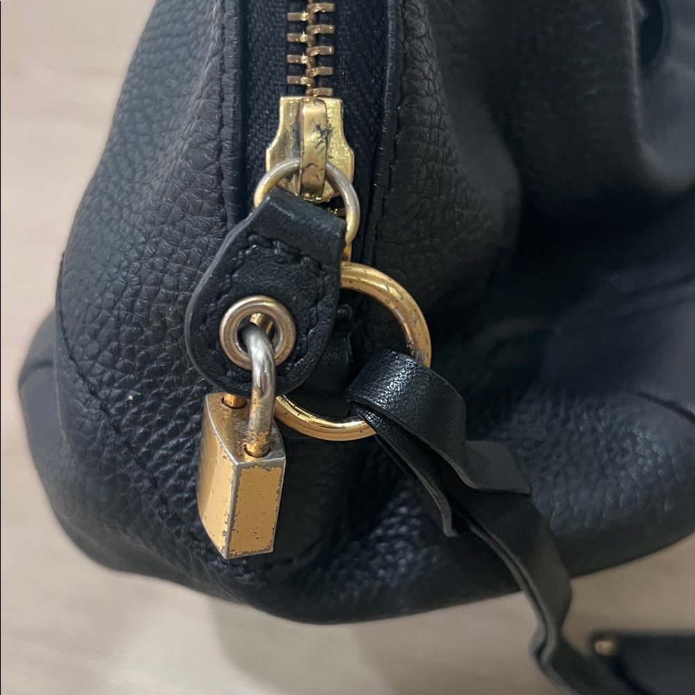 Mazzini Black Leather Handbag - Picture 5 of 13